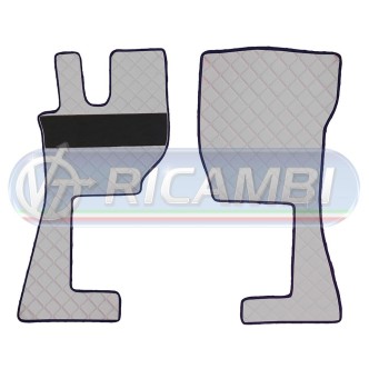 2 - TAPPETI VOLVO FH 2/3/4 TRUCKER BEIGE IN COPPIA