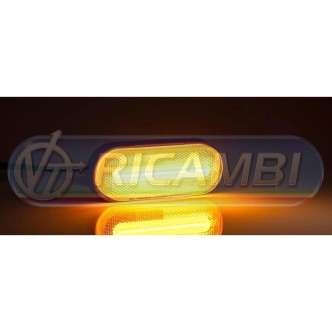 1 - FANALINO INGOMBRO STRISCIA A LED ADR ARANCIO