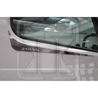 1 - PROFILI INOX PORTA SOTTOVETRO VOLVO FH 2 IN COPPIA