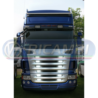 1 - LAMPADA LED LUCE INGOMBRO A 12 LED 24V BIANCA