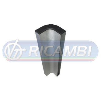 1 - PROFILO PARACICLI ANGOLARE VERTICALE L 500 C/TAPPI