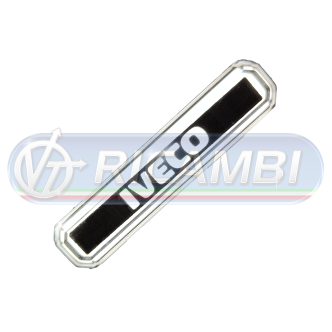 1 - FANALINO INGOMBRO LED SCRITTA IVECO BIANCO