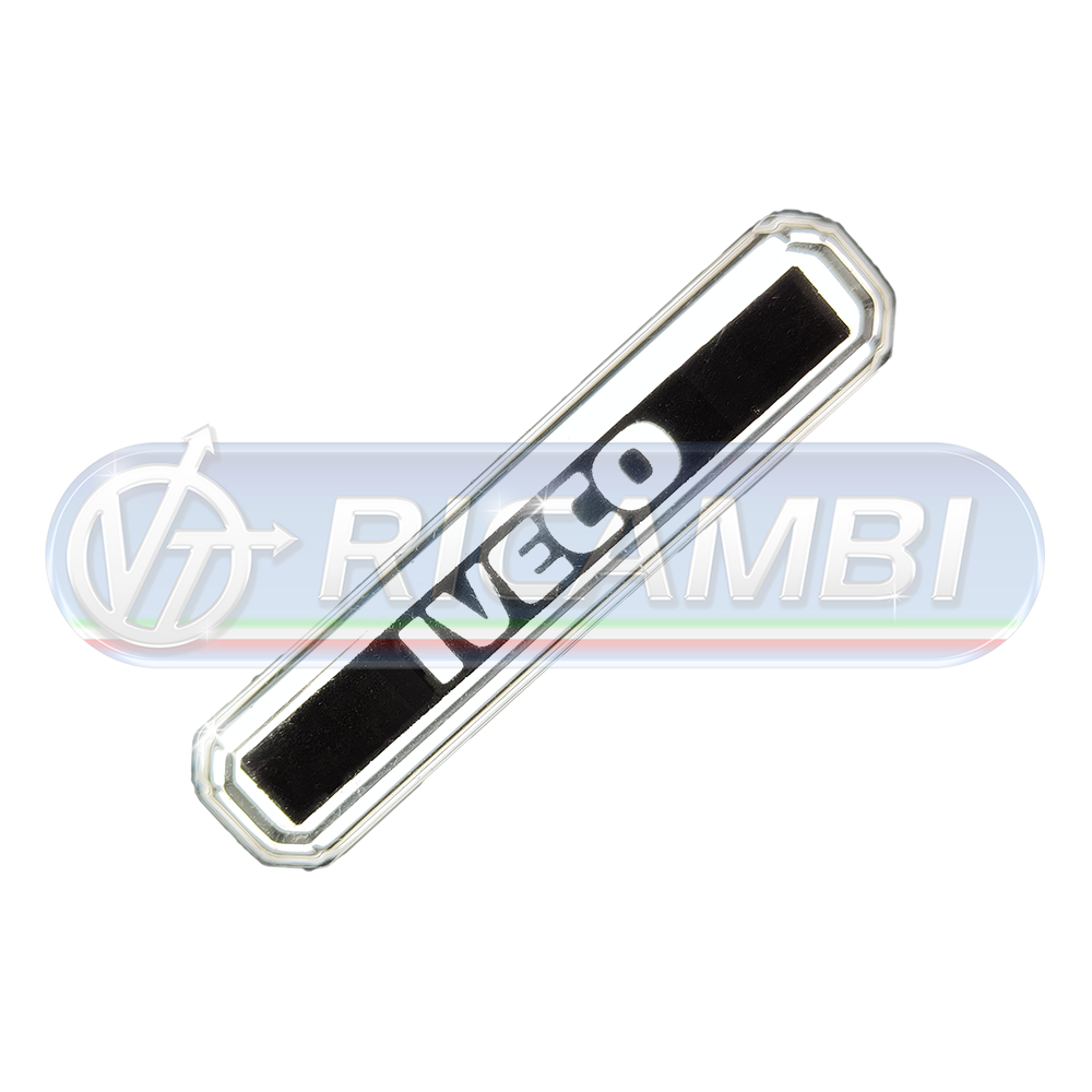1 - FANALINO INGOMBRO LED SCRITTA IVECO BIANCO