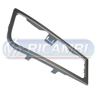 2 - CORNICE SATINATA FANALE FENDI. ANT. FH 3 DX