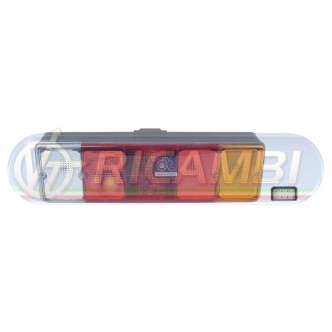 2 - FANALE POSTERIORE SPIGOLI VIVI DX F12